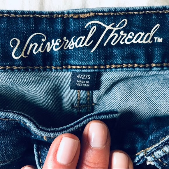 Universal thread (target brand) skinny jeans - Picture 4 of 4